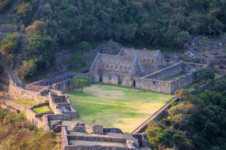 9 Day Choquequirao and Machupicchu Tour