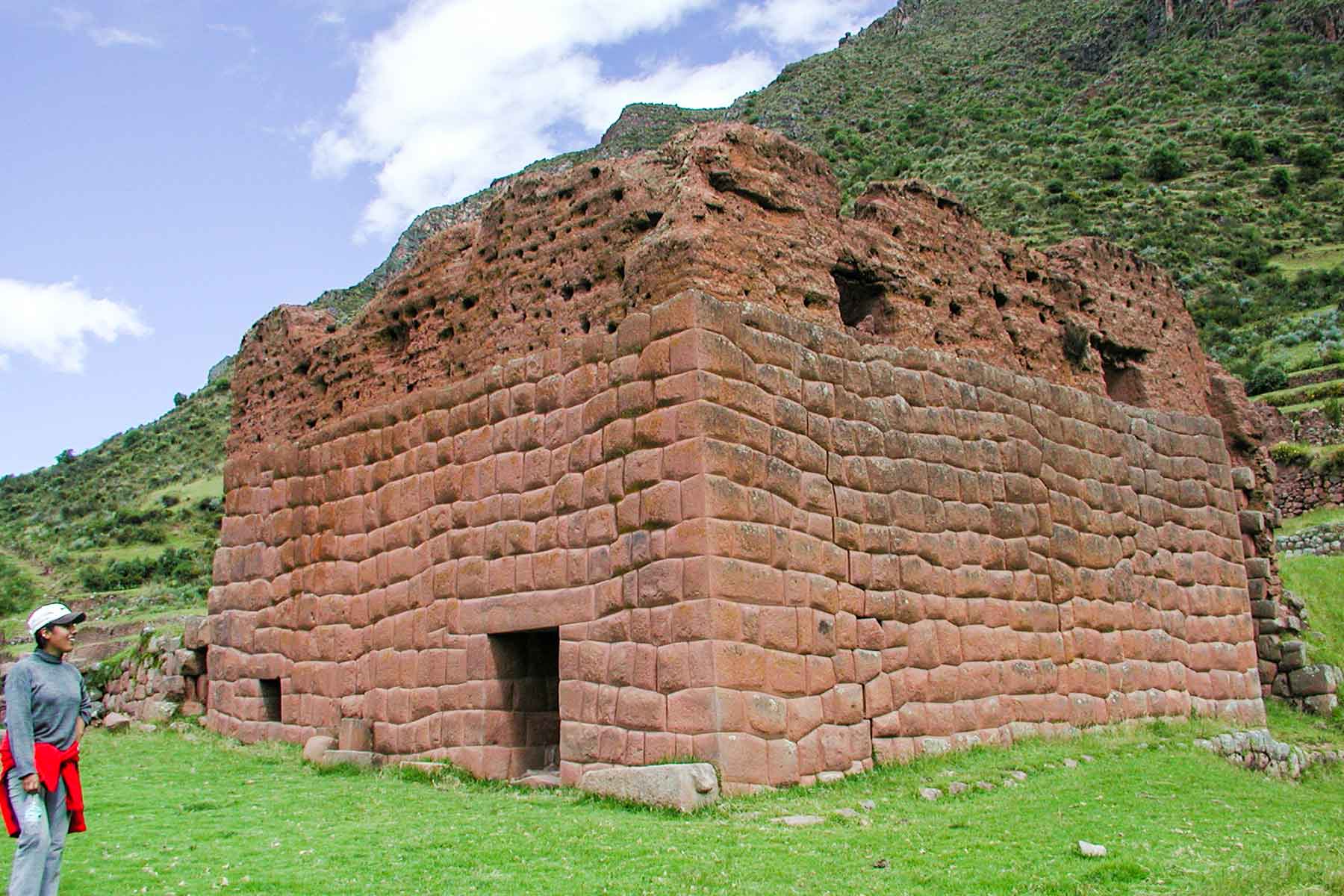 3-Day Huchuy Qosqo Trek to Machupicchu – Huchuy Qosqo Tour